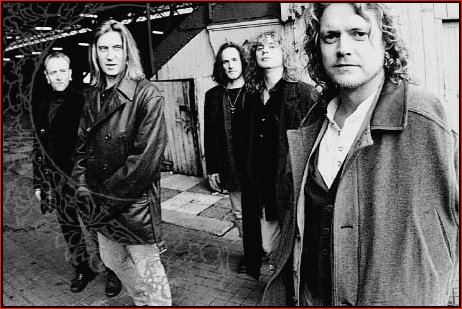 defleppard_band1.jpg (51138 bytes)