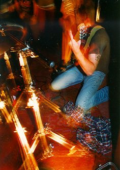 brianonfloor.jpg (70733 bytes)